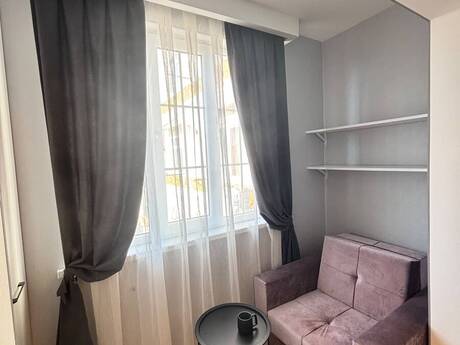 2 otaqlı köhnə tikili - Massiv A q. - 65 m²