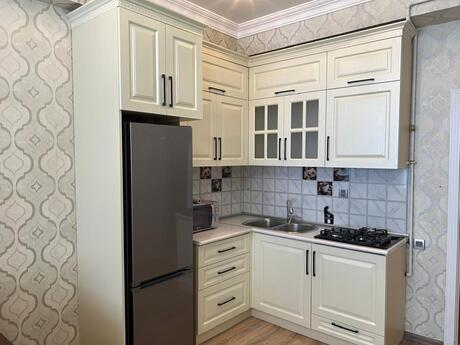 Kirayə 2 otaqlı mənzil, 70 m², Şah İsmayıl Xətai: 1 000 ₼/ay 4
