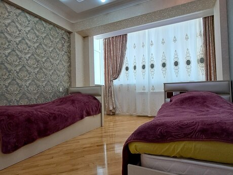 Yeni Yasamalda 4 otaqlı yeni tikili mənzil satılır, 130 m², 350 000 AZN, şəkil 2 / 12