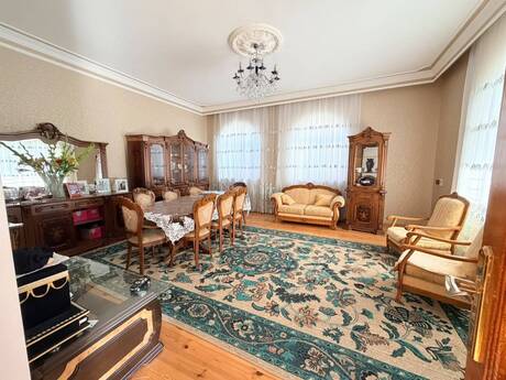 Elan №6296033 - Bakı, Bakıxanov q., 7 otaqlı, 400 m²