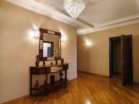 4 otaqlı mənzil, 170 m², 28 May: 505 000 ₼ 5