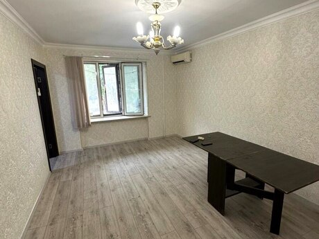 2-комн. вторичка - м. Нариман Нариманов - 40 м²
