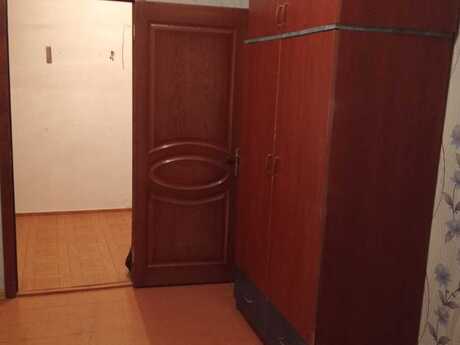 2 otaqlı köhnə tikili - Həzi Aslanov m. - 70 m²