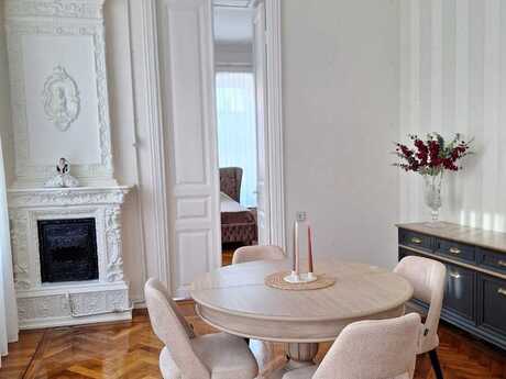 Аренда: 2-комнатная квартира, 75 м², Sahil: 1 600 ₼/мес 2