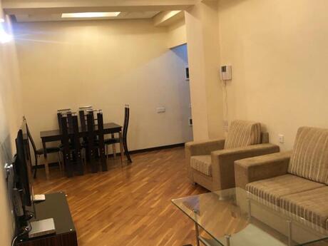 Kirayə 3 otaqlı mənzil, 120 m², Nizami: 1 100 ₼/ay 4