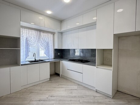 Elan №6296321 - Bakı, Hövsan q., 5 otaqlı, 130 m²