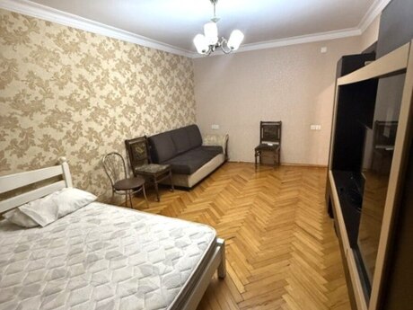 Elan №6296341 - Bakı, İnşaatçılar m., 1 otaqlı, 45 m², 4/5 mərtəbə
