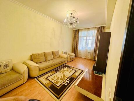 Elan №6296418 - Bakı, Memar Əcəmi m., 2 otaqlı, 68 m², 16/18 mərtəbə