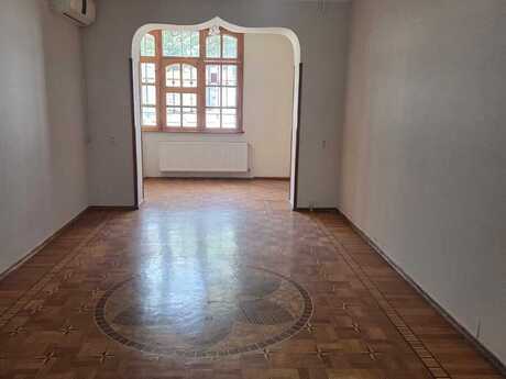3 otaqlı ofis - Elmlər Akademiyası m. - 75 m²