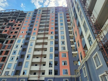 4 otaq · 126 m² · 2/15 mərtəbə, Qara Qarayev