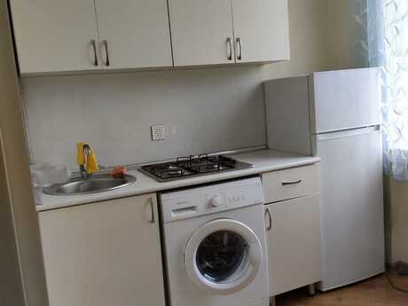 2 otaqlı köhnə tikili - Nəriman Nərimanov m. - 50 m²