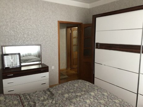 3 otaqlı köhnə tikili - Günəşli q. - 61 m²