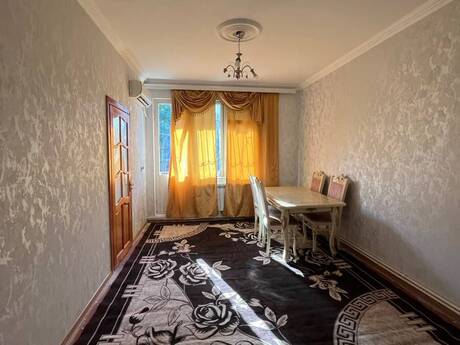 Elan №6296590 - Bakı, Memar Əcəmi m., 2 otaqlı, 70 m², 4/5 mərtəbə