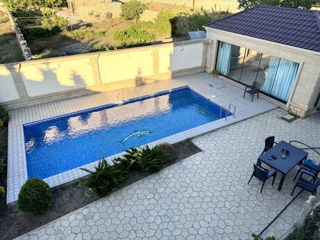 1 otaqlı həyət evi/bağ evi - Mərdəkan q. - 35 m²