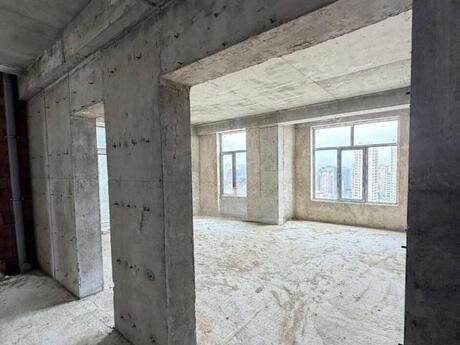 3 otaqlı yeni tikili - İnşaatçılar m. - 148 m²