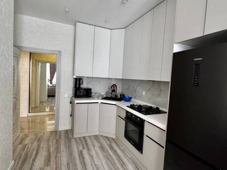 2 otaqlı yeni tikili - Suraxanı q. - 75 m²