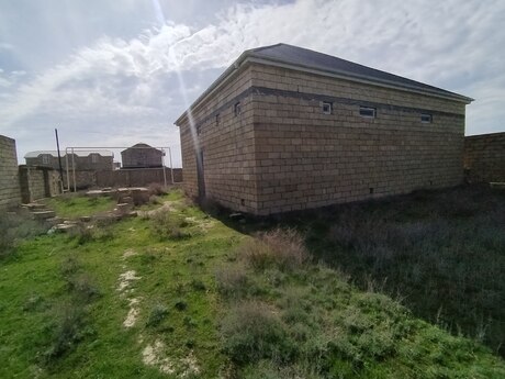 Квартира на продажу ниже рыночной цены в Şirvan rayonu