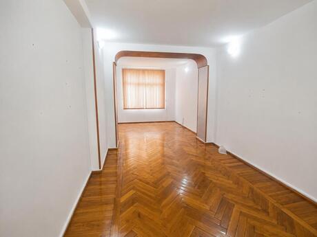 3 otaqlı köhnə tikili - Sahil m. - 108 m²
