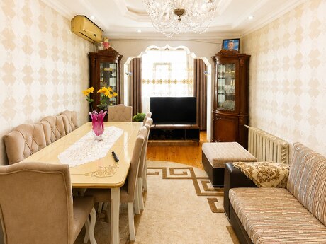 3 otaqlı köhnə tikili - Köhnə Günəşli q. - 90 m²