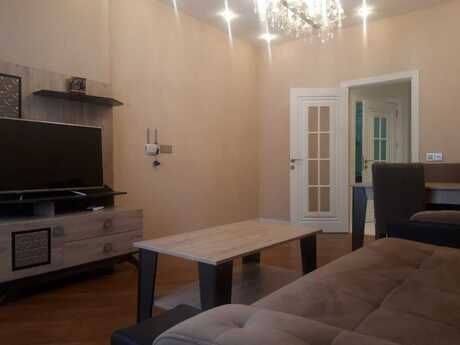 Kirayə 2 otaqlı mənzil, 67 m², Şah İsmayıl Xətai: 800 ₼/ay 5