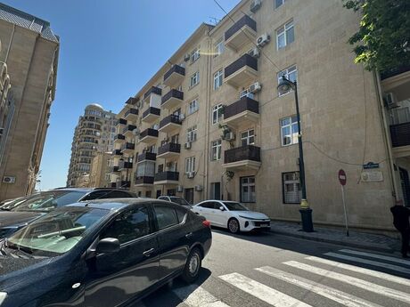 1-room apartment, 30 m², İçəri Şəhər: 144 000 ₼ 2