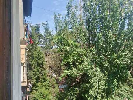 3 otaqlı köhnə tikili - Neftçilər m. - 70 m²
