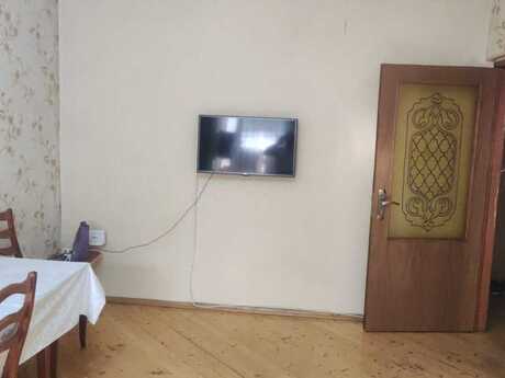 2 otaqlı köhnə tikili - Elmlər Akademiyası m. - 55 m²
