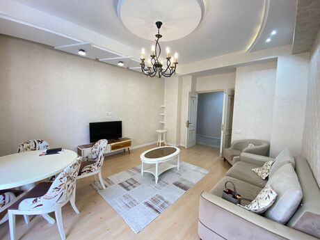 3 otaqlı yeni tikili - Ağ şəhər q. - 145 m²