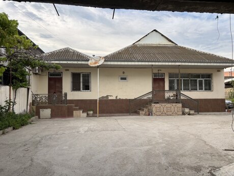 5 otaqlı həyət evi/bağ evi - Sabunçu q. - 10 m²