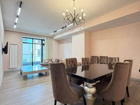 Elan №6296857 - Bakı, 8 Noyabr m., 4 otaqlı, 178 m², 10/27 mərtəbə