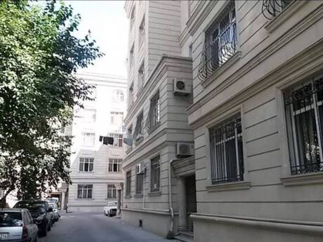 Объявление №6296865 - Баку, м. 28 мая, 2-комн., 50 м², 4/5 этаж