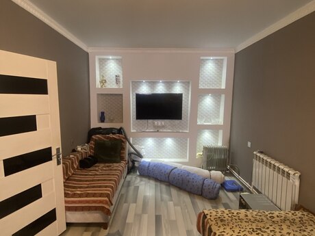 7 otaqlı həyət evi, 200 m², İnşaatçılar: 275 000 ₼ 3