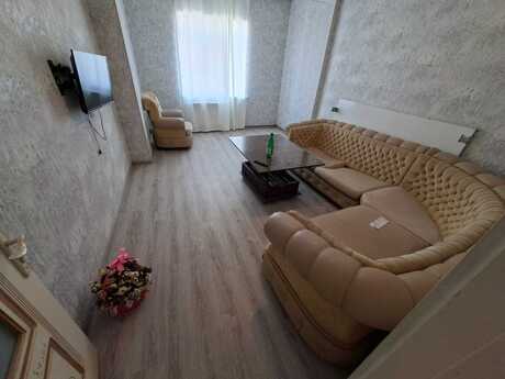 2 otaqlı köhnə tikili - Xırdalan - 68 m²