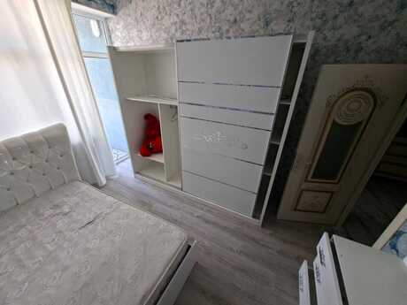 2 otaqlı köhnə tikili - Xırdalan - 68 m²