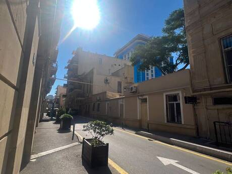 4 otaqlı köhnə tikili - Sahil m. - 135 m²