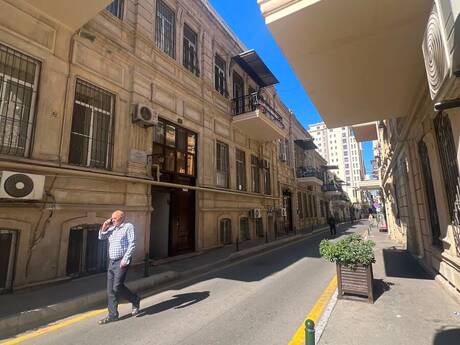 4 otaqlı köhnə tikili - Sahil m. - 135 m²