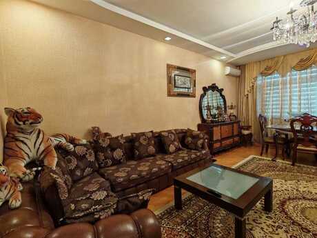 4 otaqlı yeni tikili - Şah İsmayıl Xətai m. - 140 m²