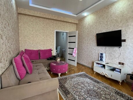 2 otaqlı yeni tikili - 7-ci mikrorayon q. - 69 m²