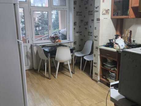 2 otaqlı köhnə tikili - Əhmədli m. - 55 m²