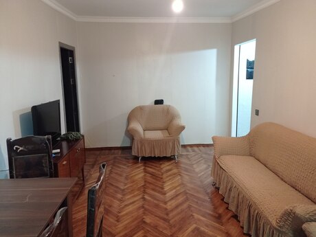 2 otaqlı köhnə tikili - Nəriman Nərimanov m. - 55 m²