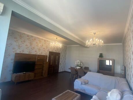 4 otaqlı yeni tikili - İçəri Şəhər m. - 170 m²
