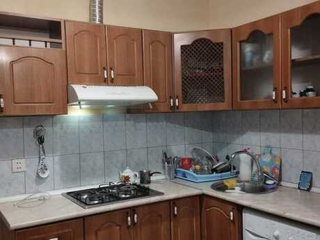 2 otaqlı köhnə tikili - Həzi Aslanov m. - 60 m²