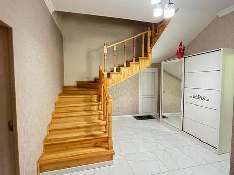 5 otaqlı həyət evi/bağ evi - Badamdar q. - 200 m²