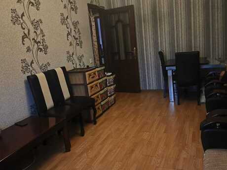2 otaqlı köhnə tikili - Əhmədli m. - 50 m²