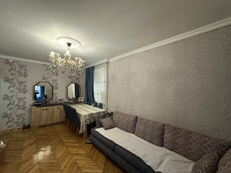 2 otaqlı köhnə tikili - Xalqlar Dostluğu m. - 40 m²