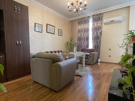 2 otaqlı köhnə tikili - Elmlər Akademiyası m. - 60 m²
