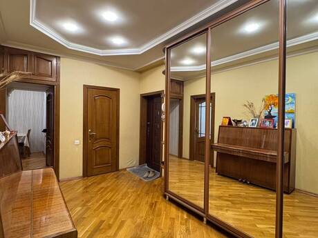 3 otaqlı yeni tikili - Həzi Aslanov m. - 90 m²