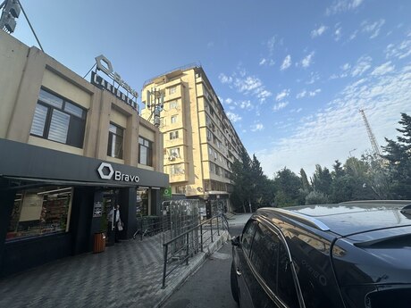 Elan №6297218 - Bakı, Xalqlar Dostluğu m., 2 otaqlı, 40 m², 1/5 mərtəbə