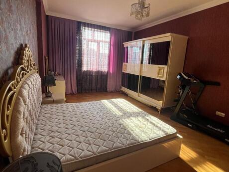 3 otaqlı yeni tikili - Memar Əcəmi m. - 135 m²