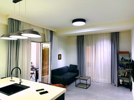 2 rooms · 70,5 m² · floor 3/8, Memar Əcəmi